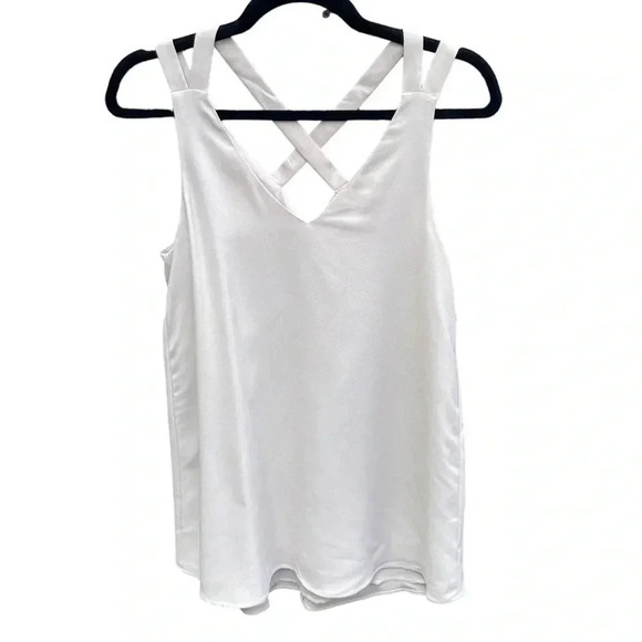 River Island Tops - River Island Cream Sleeveless Blouse